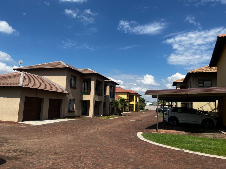 2 Bedroom Property for Sale in Brits North West